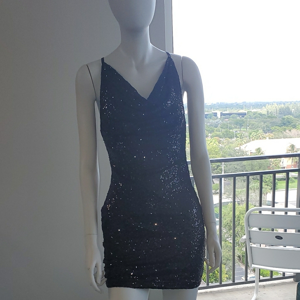 Sexy black sequined dress